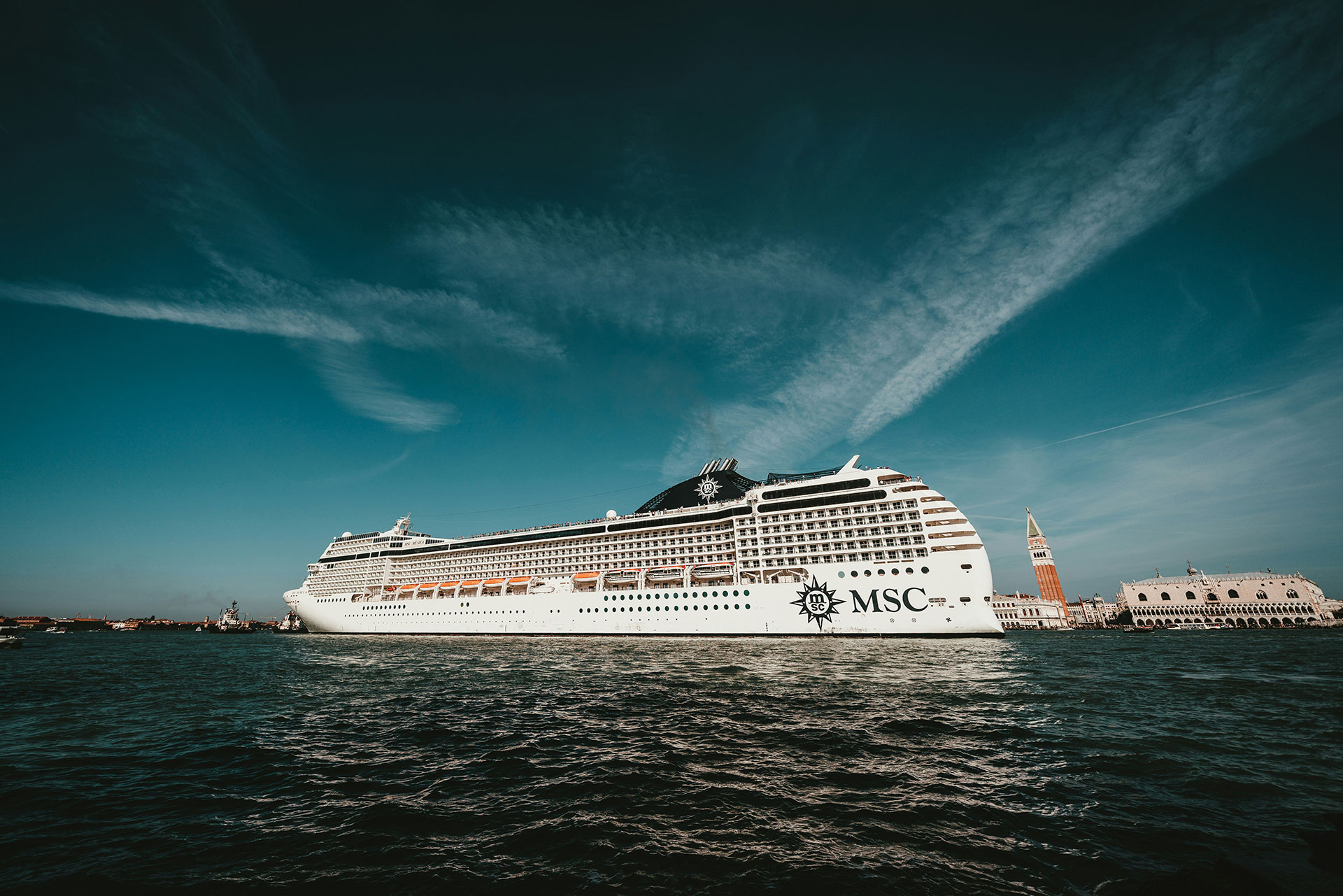 Cruise Port Travel